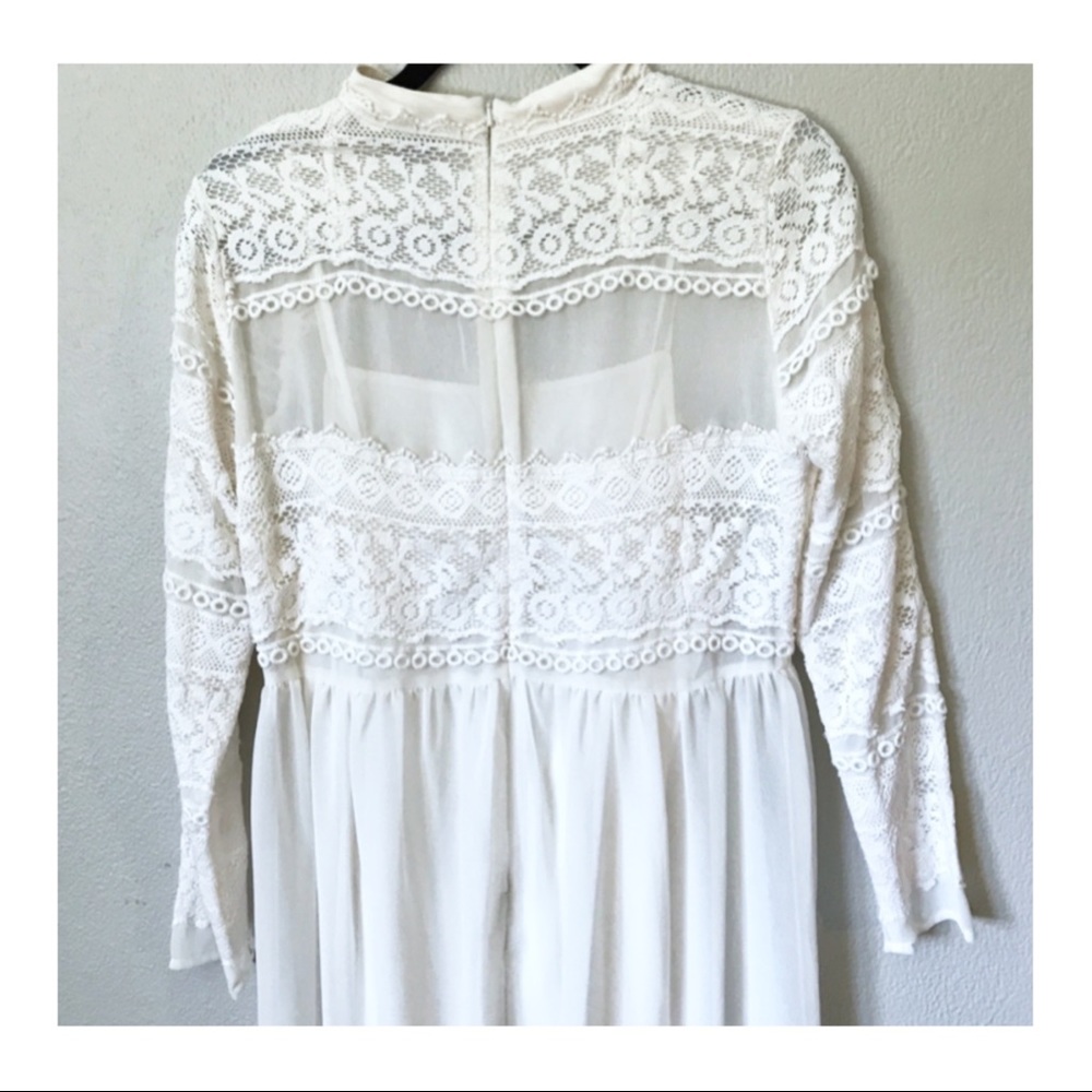 ❌SOLD❌ASOS Ivory or “Cream” Lace Insert Dress - Picture 9 of 9
